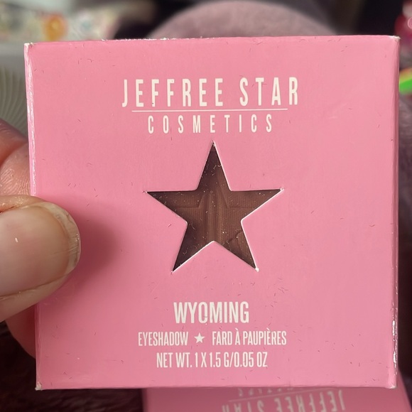 Empty palette and 5 nude colors - Picture 5 of 6